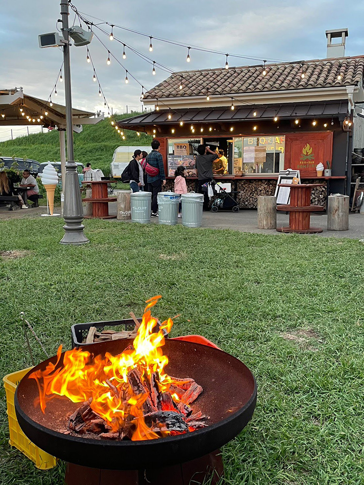 マップ | Camp & BBQ | The Cliff